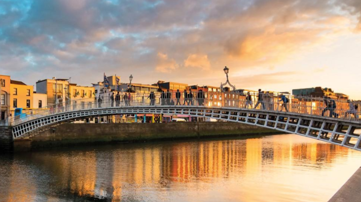 Booktan Konular Dublin'de Fuat Sevimay'la Edebiyatın İzinde - Resim 12